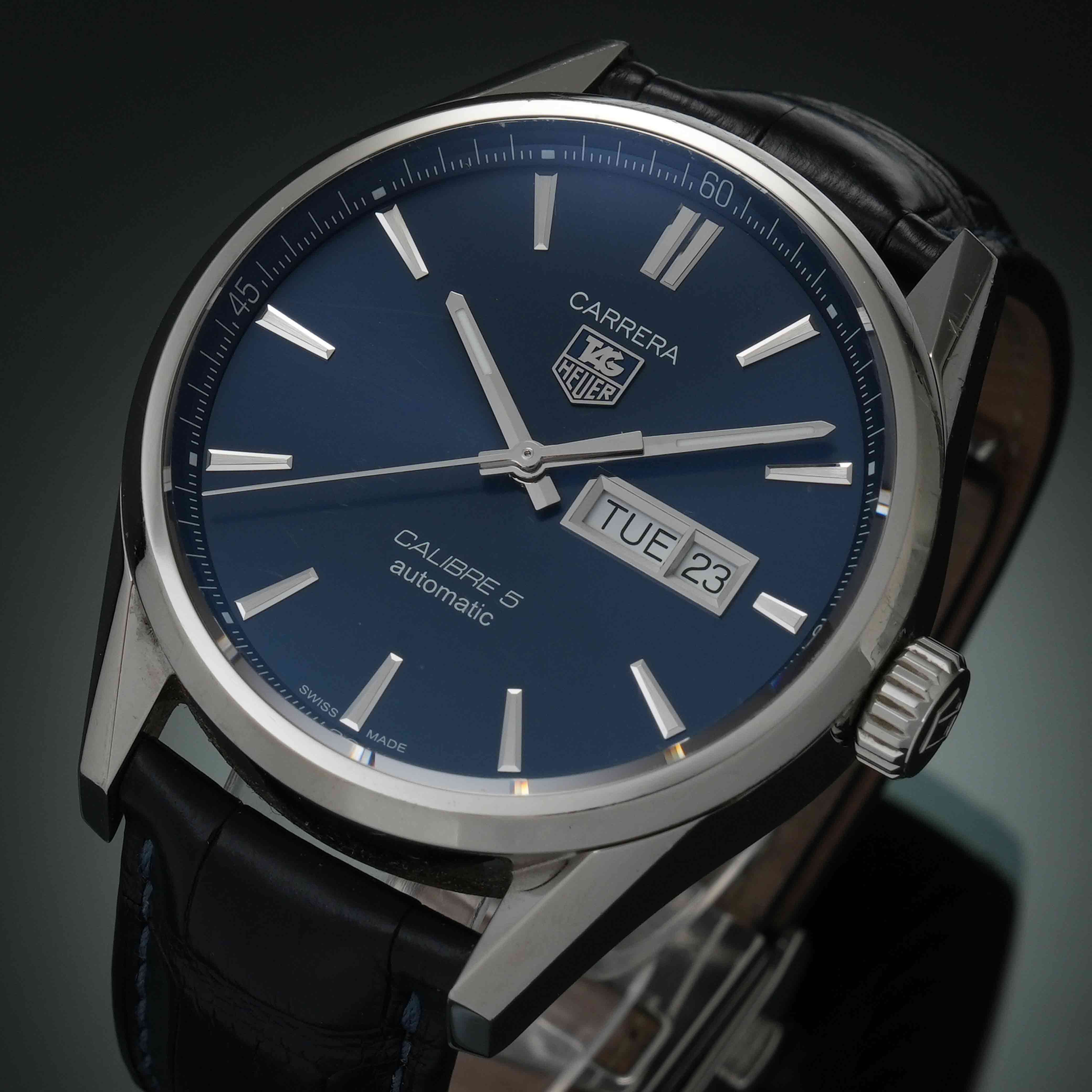 TAG Heuer(USED)태그호이어 까레라 데이데이트 WAR201E